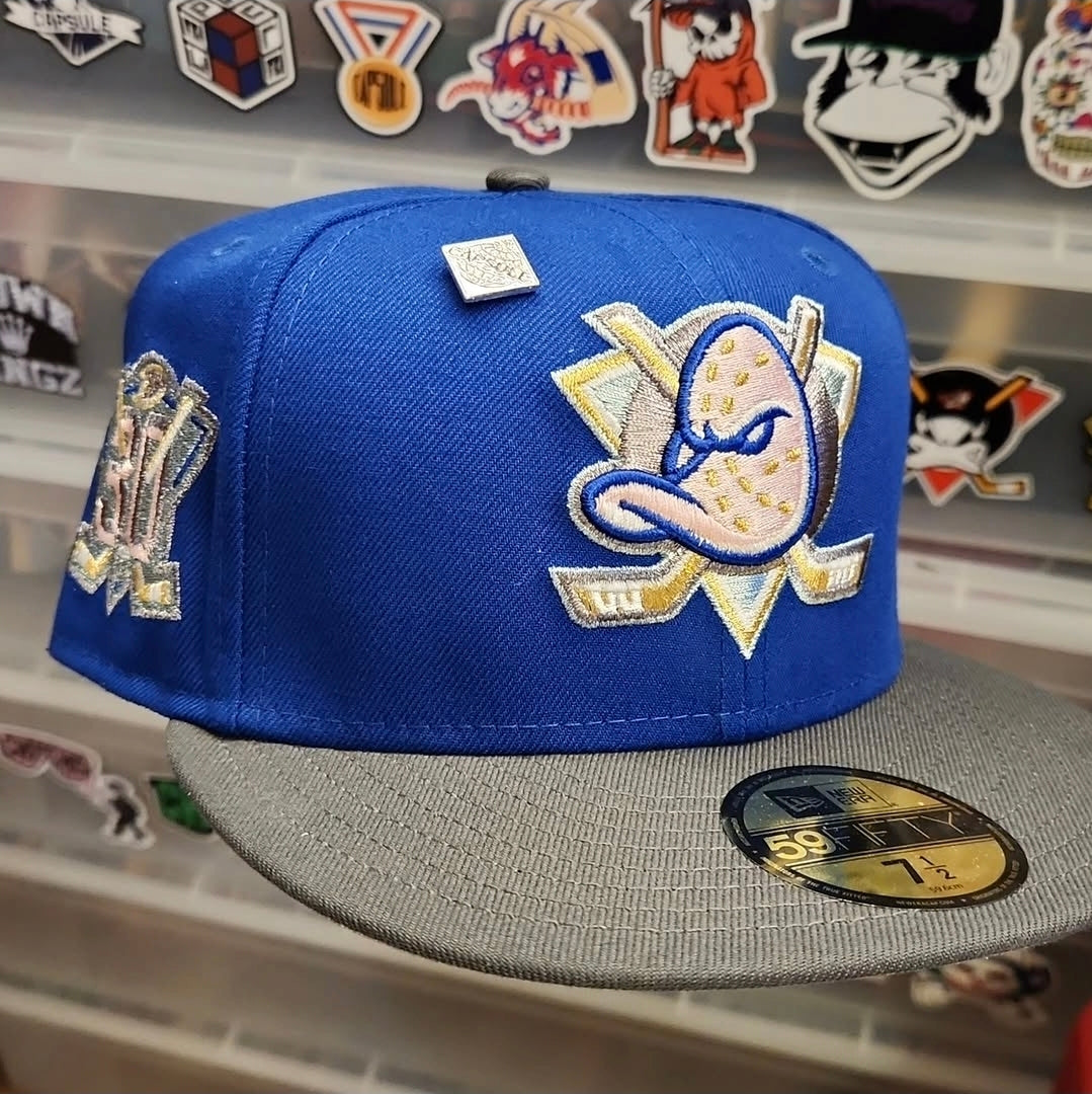 Anaheim Ducks by capsule 75/8 (by Gorilla)