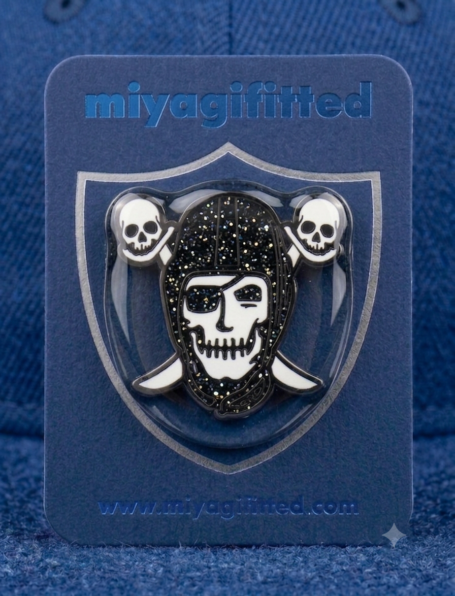 Skully Raider - Black Glitter "Pre-Order"