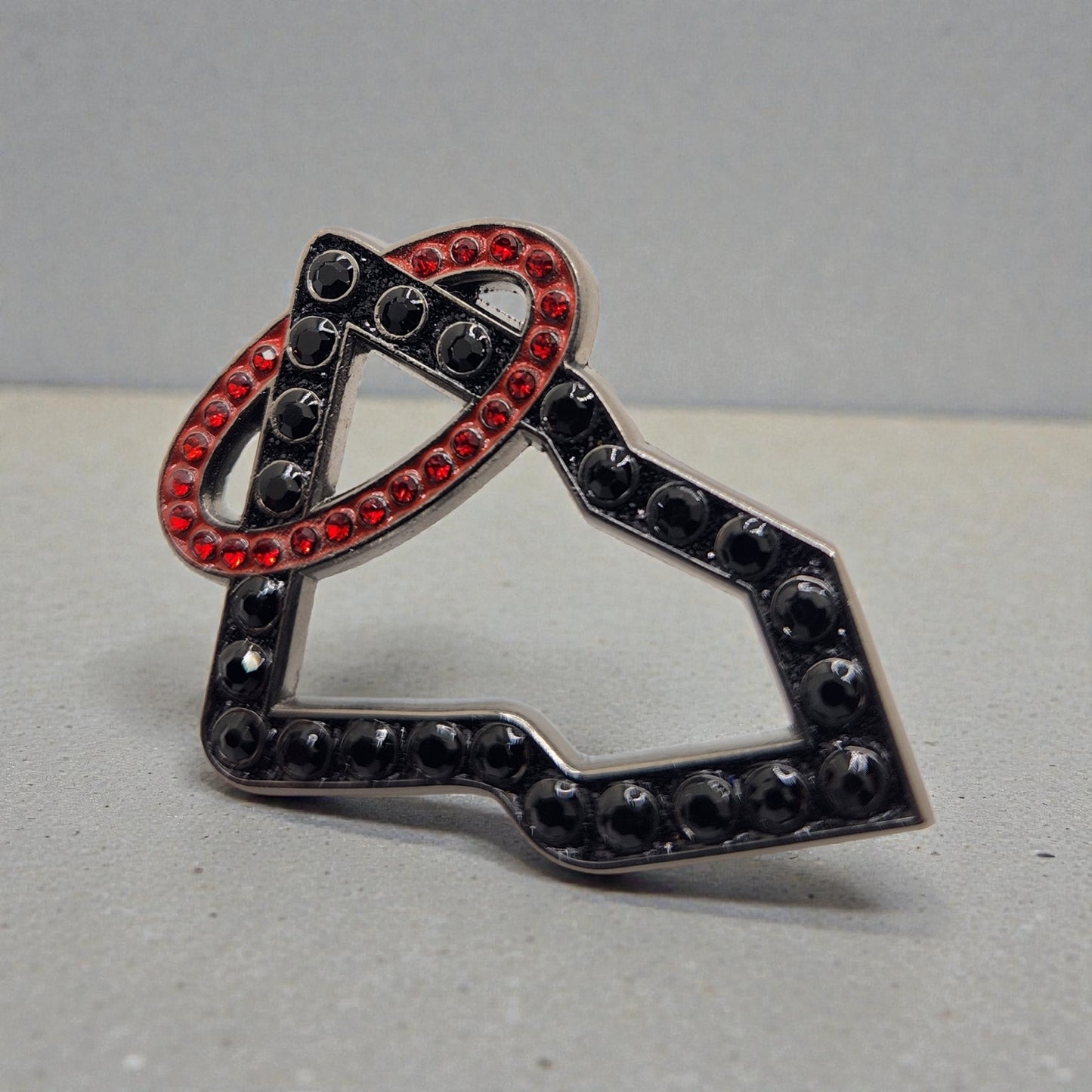 NEW ERA FLAG- Black + Red Halo (GEMSTONES)