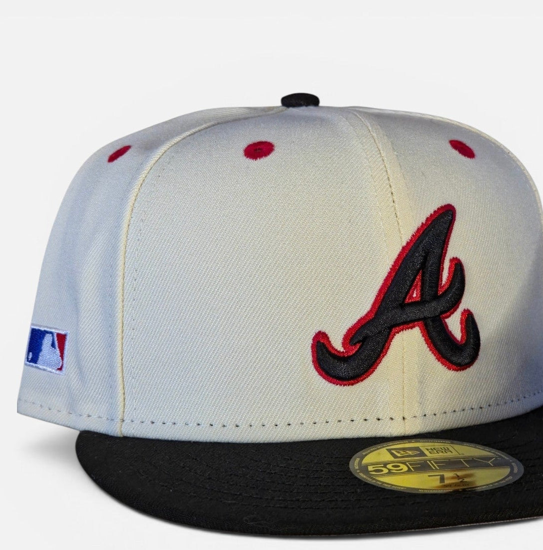 A-Wax Atlanta Braves Batterman Side Patch 2Tone White/Navy New Era 59fifty Fitted Size 7 1/2 NWT