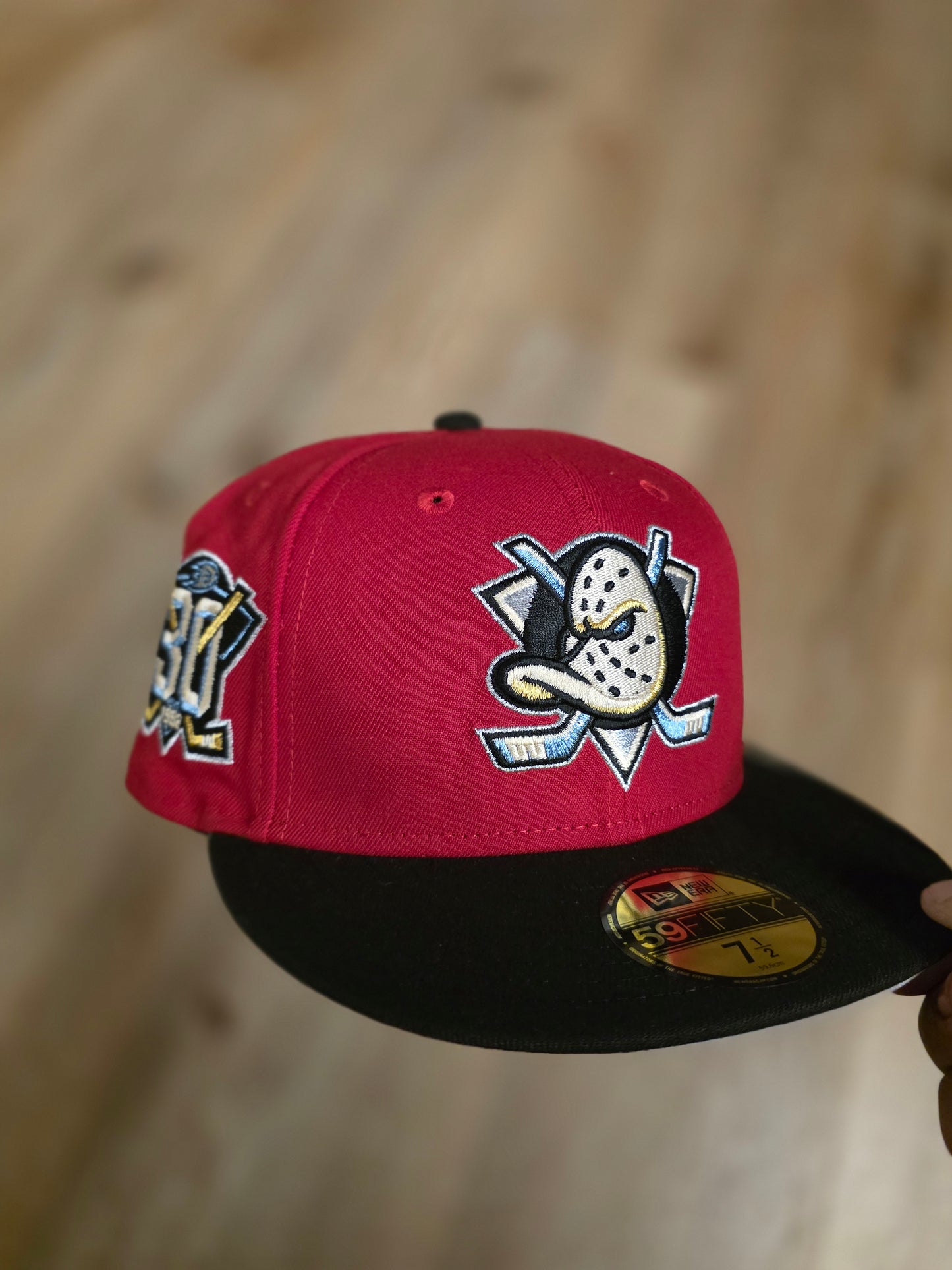 Anaheim Ducks 71/2