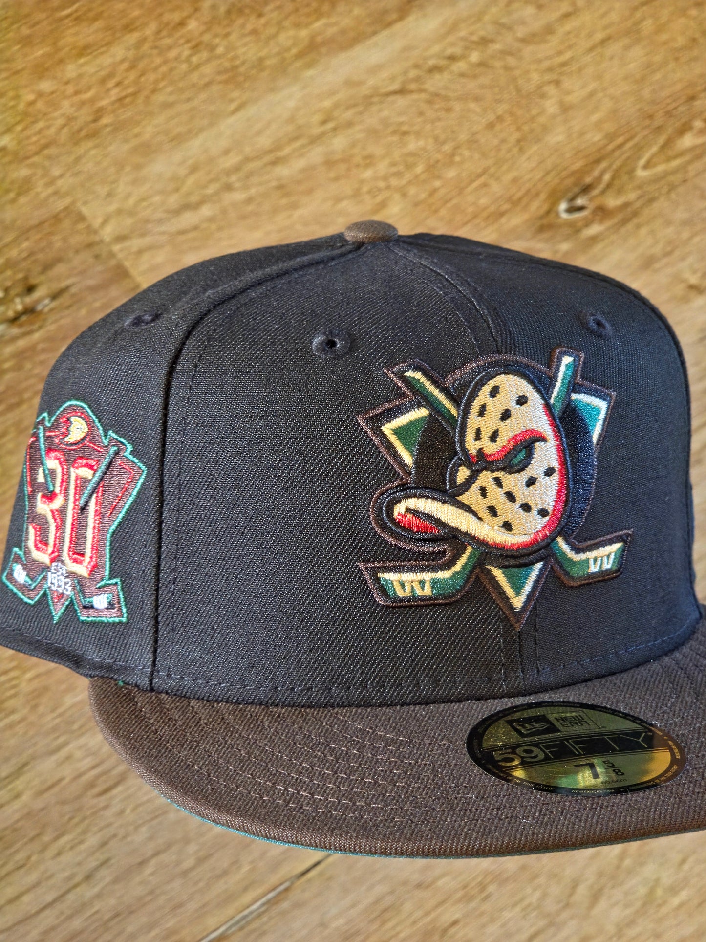Anaheim Ducks 75/8