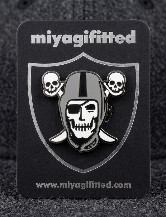 Skull Raider Enamel Pin 🏴‍☠️ "3PACK" Plus 1 Mystery Color "Pre-Order"